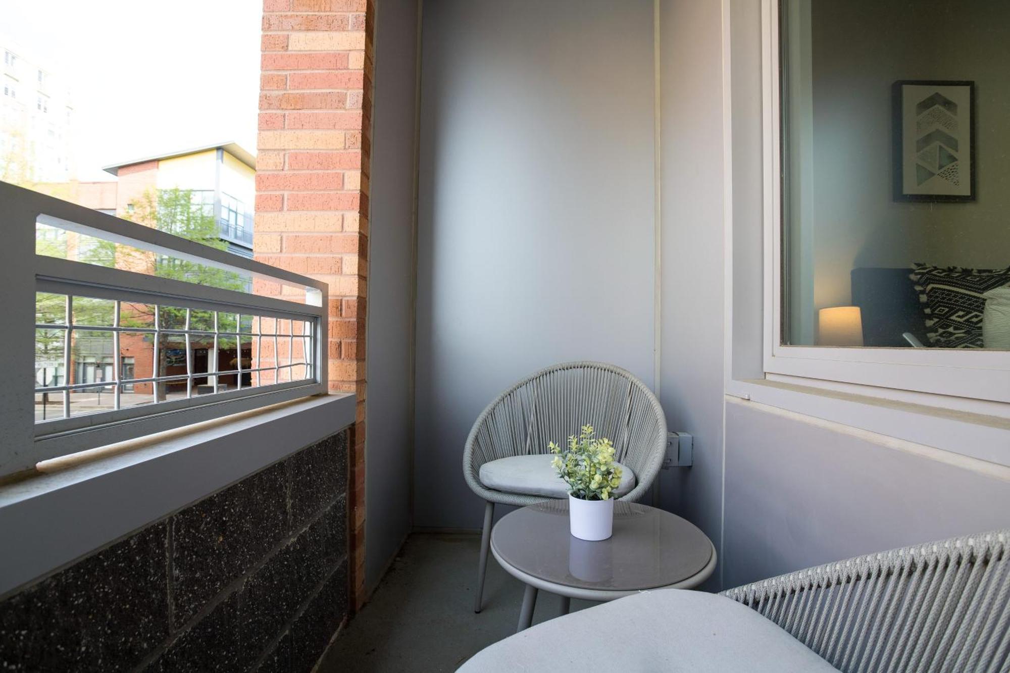 Stylish Condo At Clarendon With Rooftop Views Arlington Exteriér fotografie